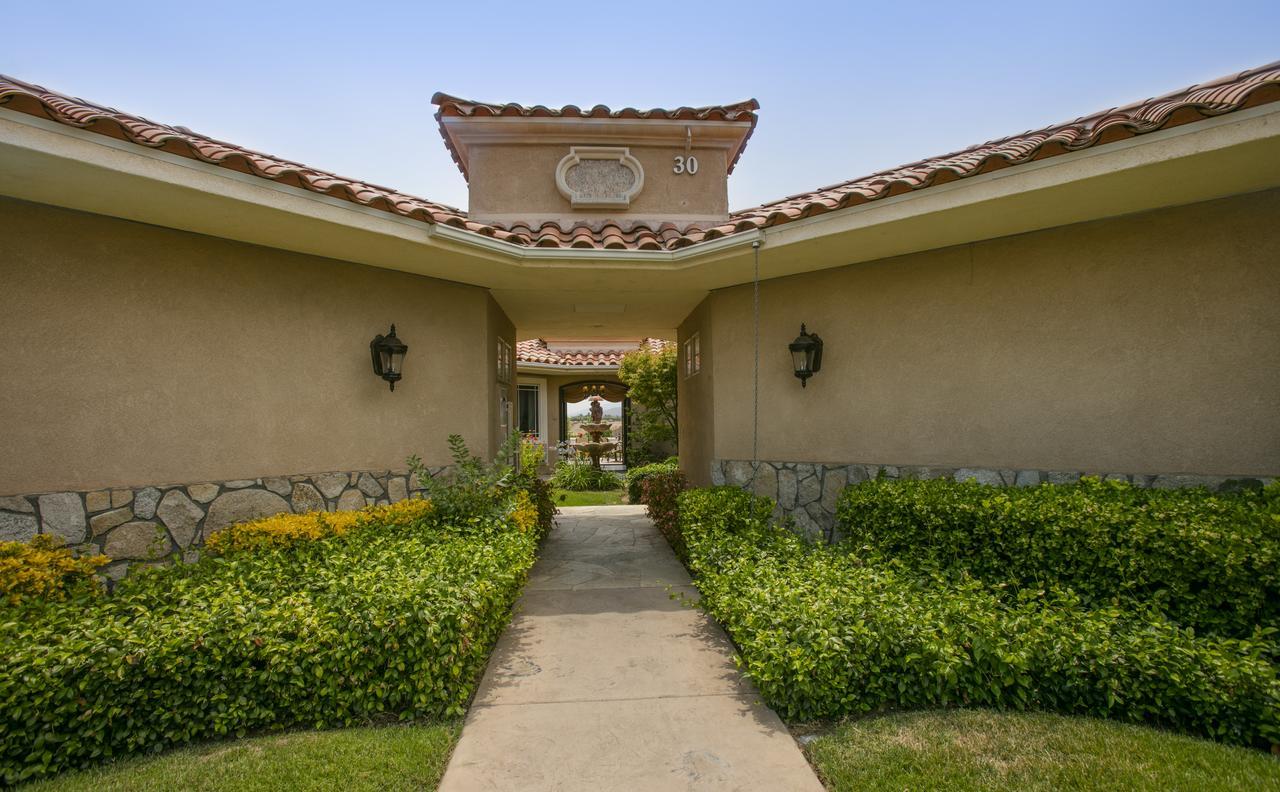 Deluxe King Room,696518277:JPEG