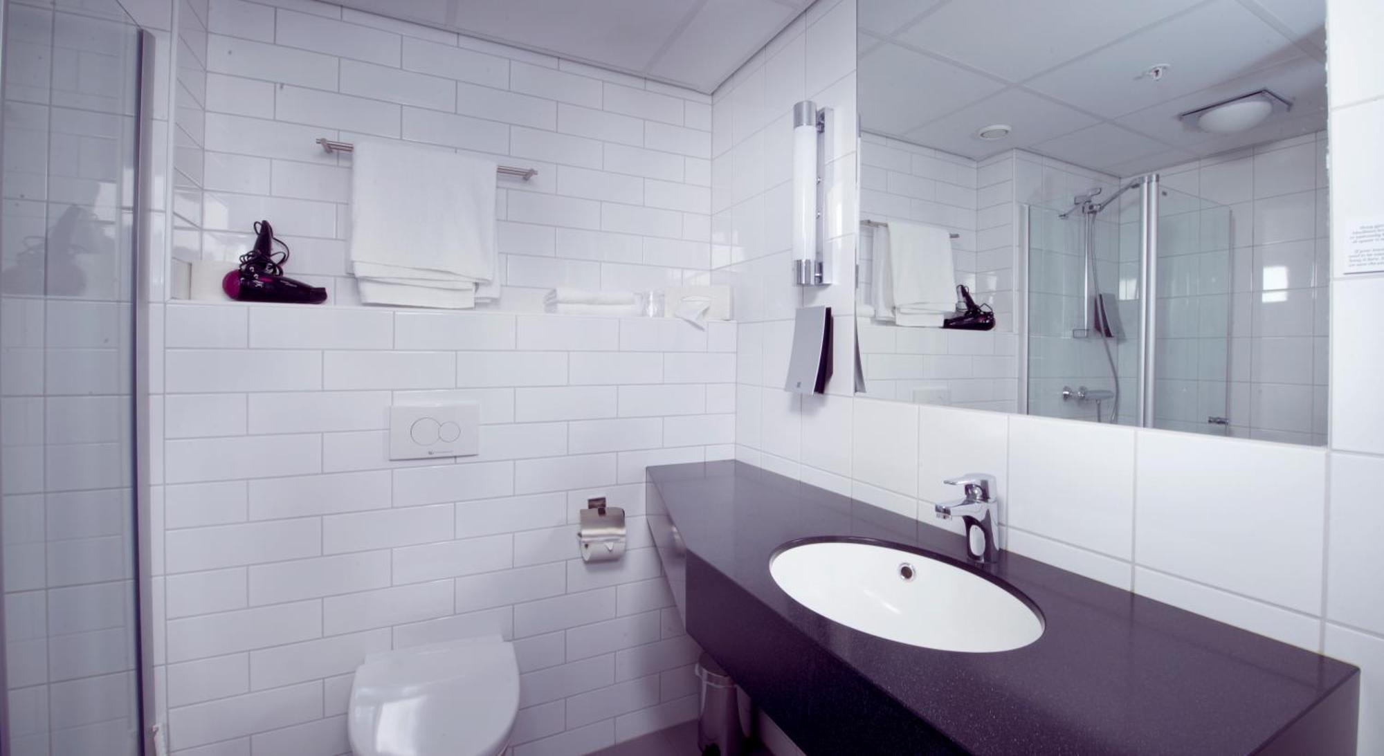 Compact Single,1434358786:JPEG