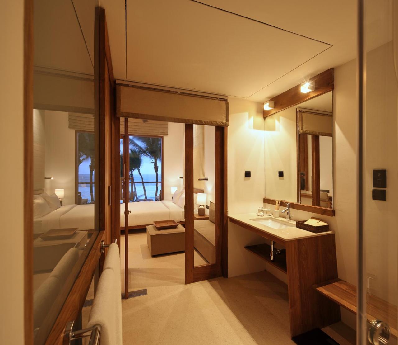 Deluxe Double Room with Sea View