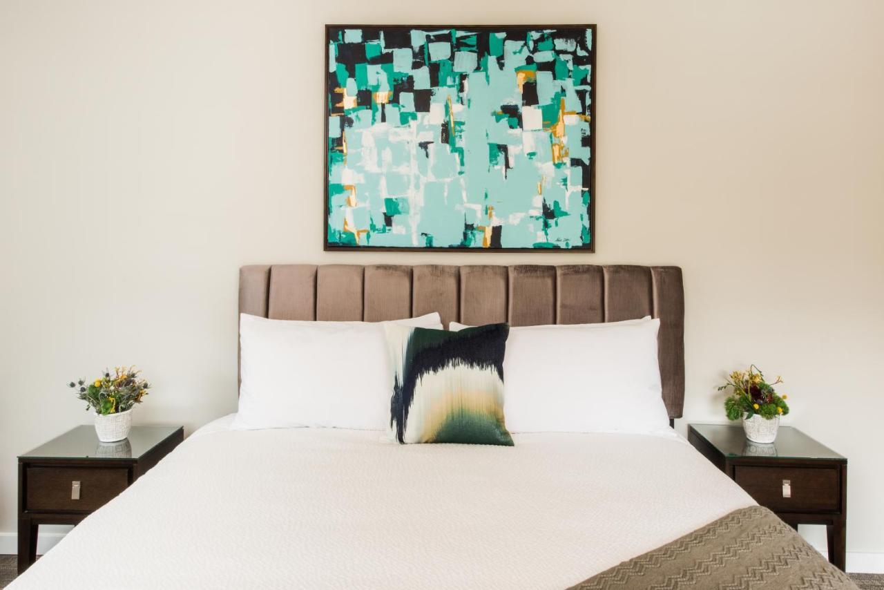 King Room,720680938:JPEG