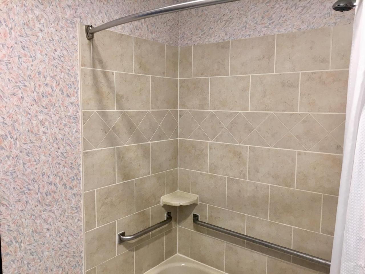 King Suite with Spa Bath - Non-Smoking,1286832430:JPEG