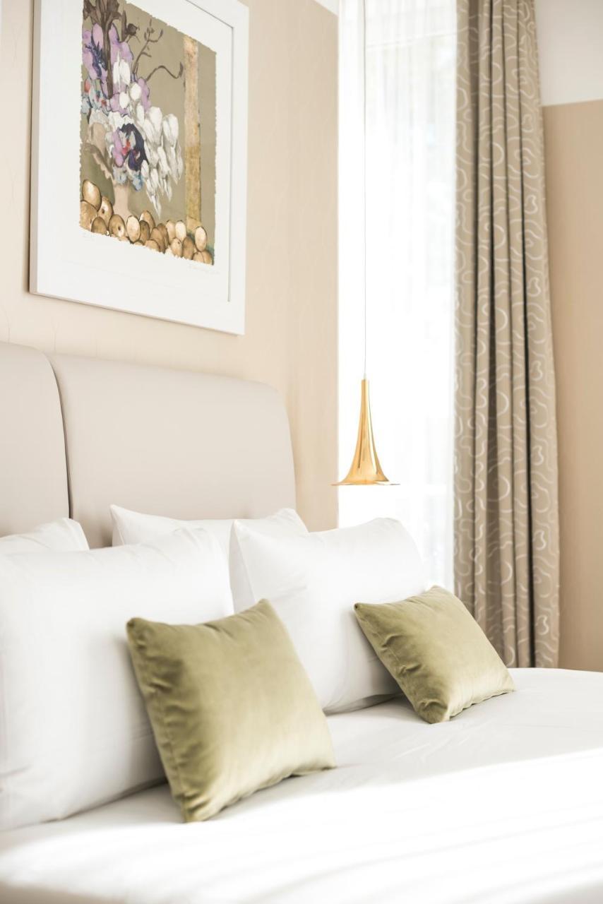 One-Bedroom Suite with Free access to Spa