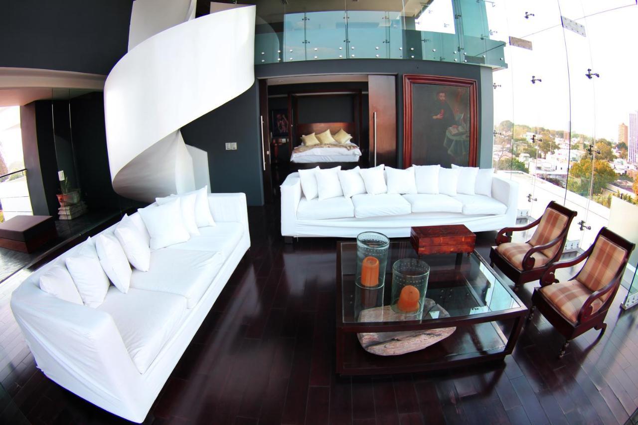 Suite Demetria,727887370:JPEG