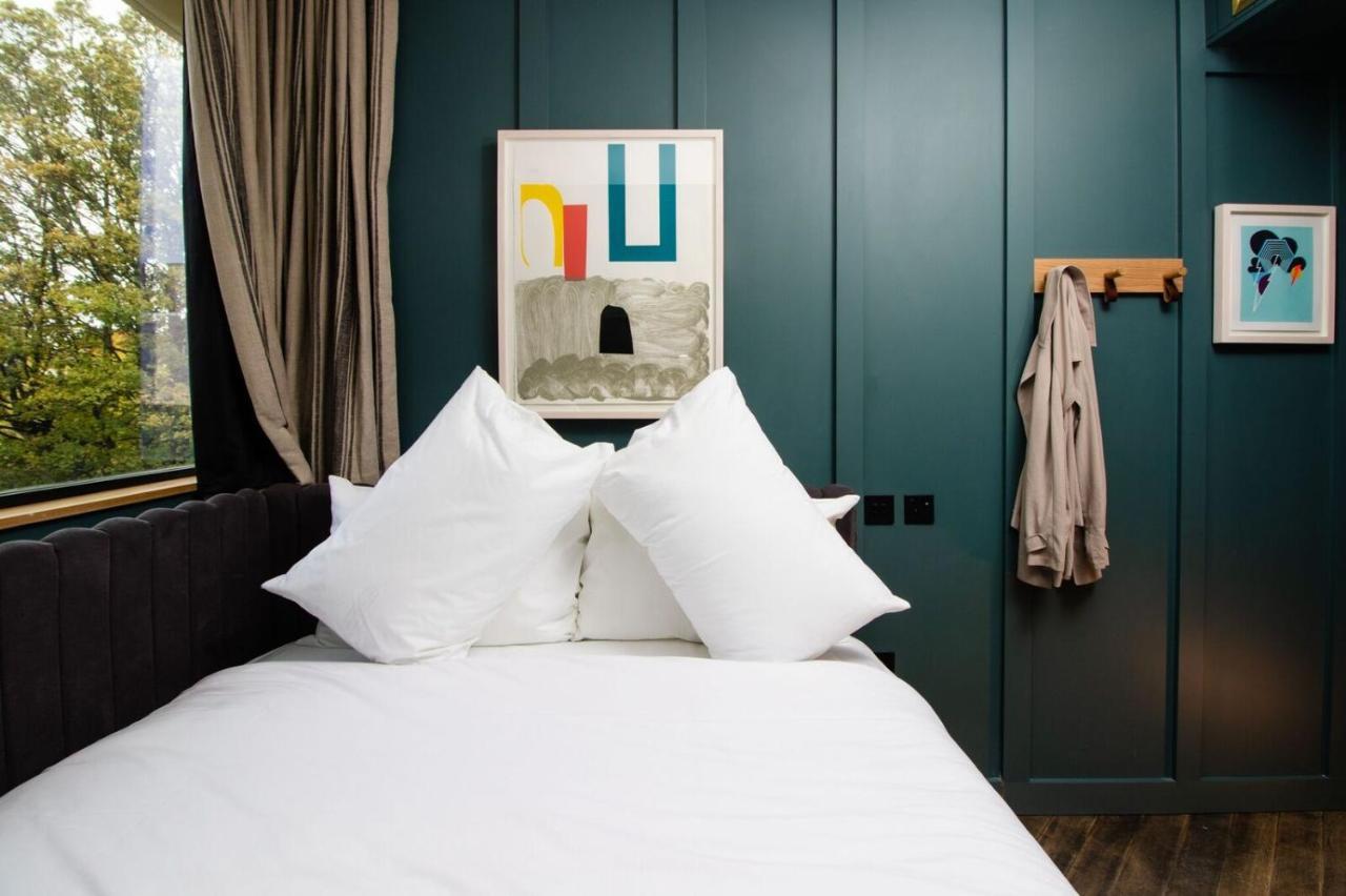 Double Room,743865229:JPEG