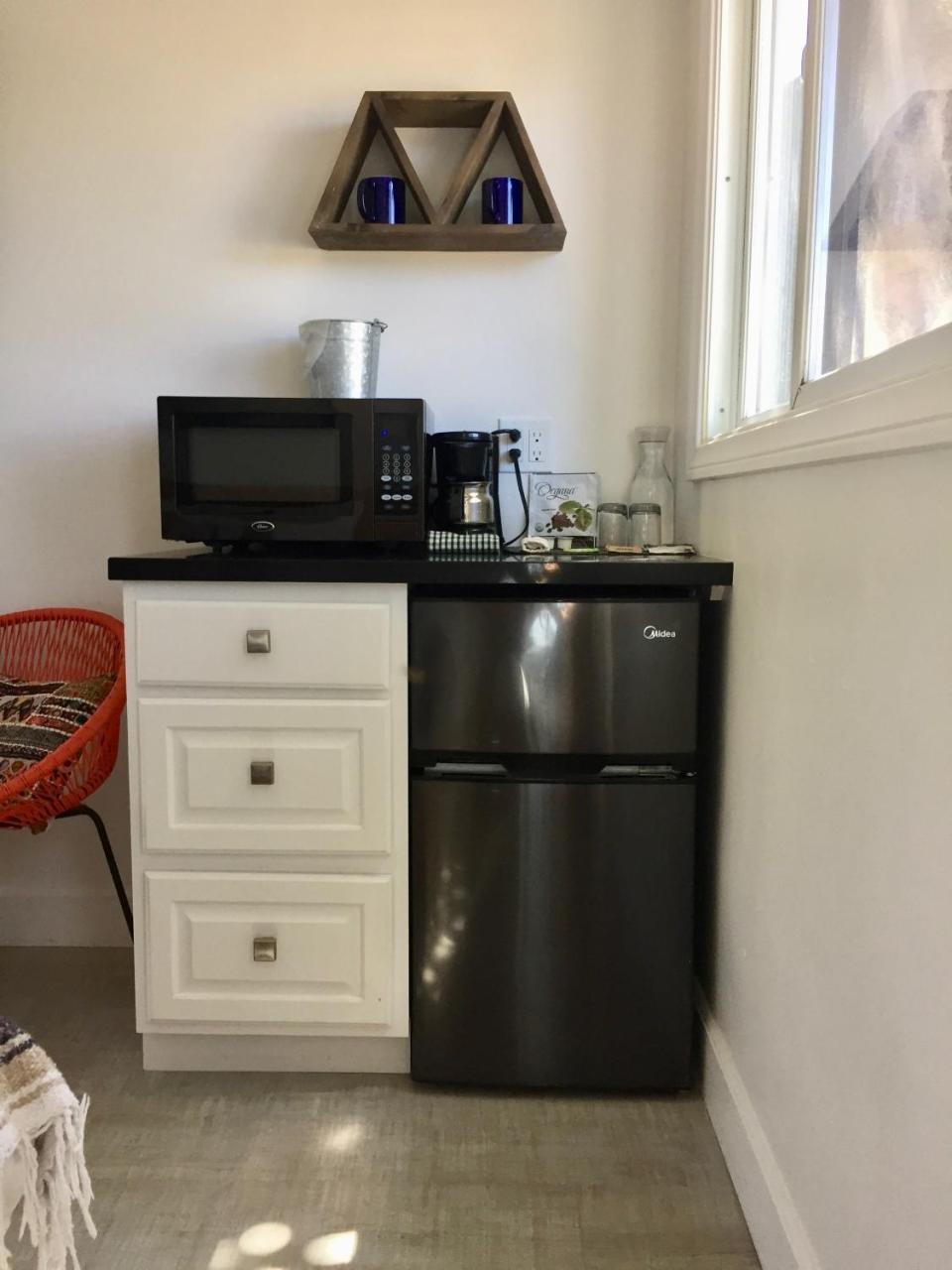 King Room with Pool View, Fireplace,733157134:JPEG