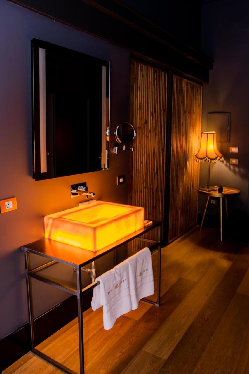 Grand Deluxe,738872128:JPEG