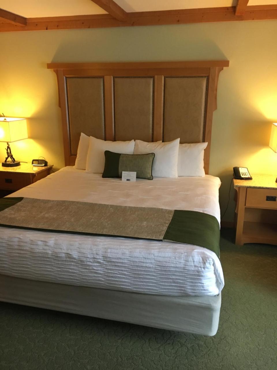 King Room - Non-Smoking,1281976591:JPEG