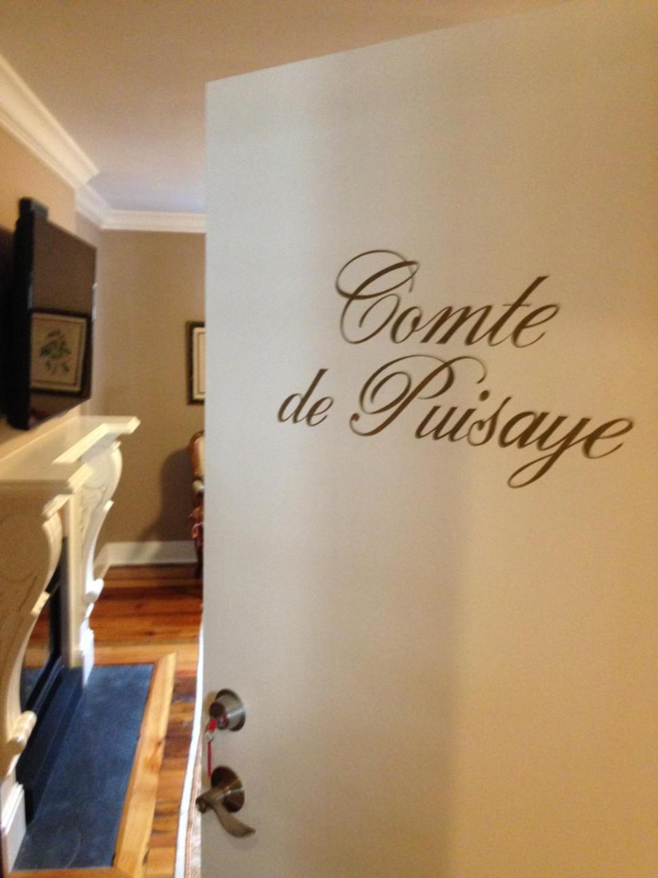 Queen Room,756968665:JPEG