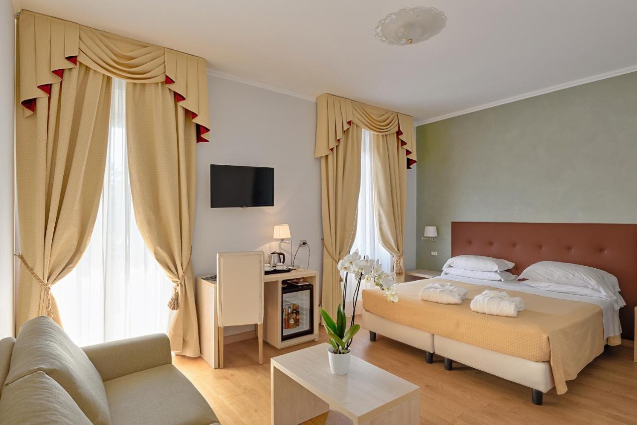 Triple Room with Balcony