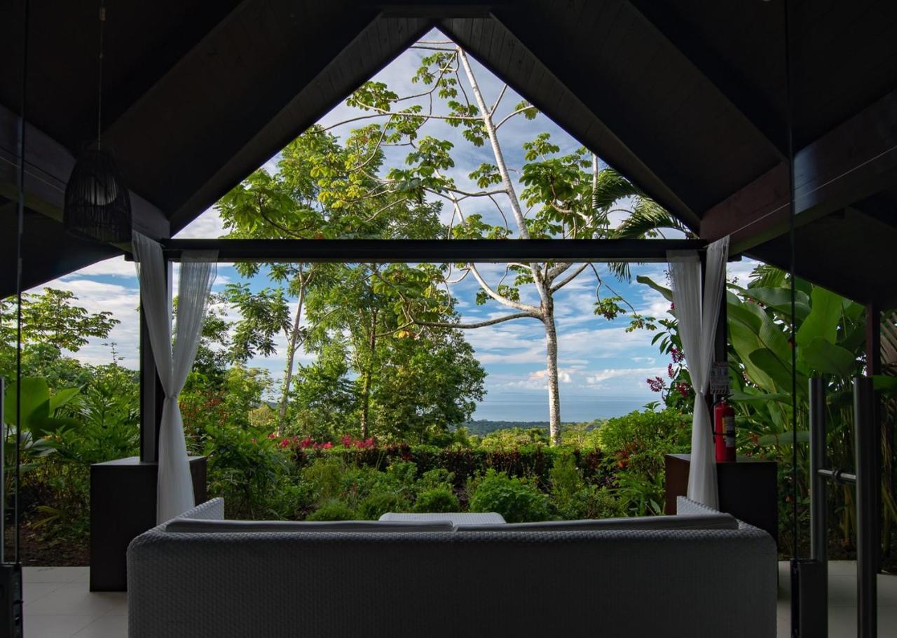Villa with Ocean View