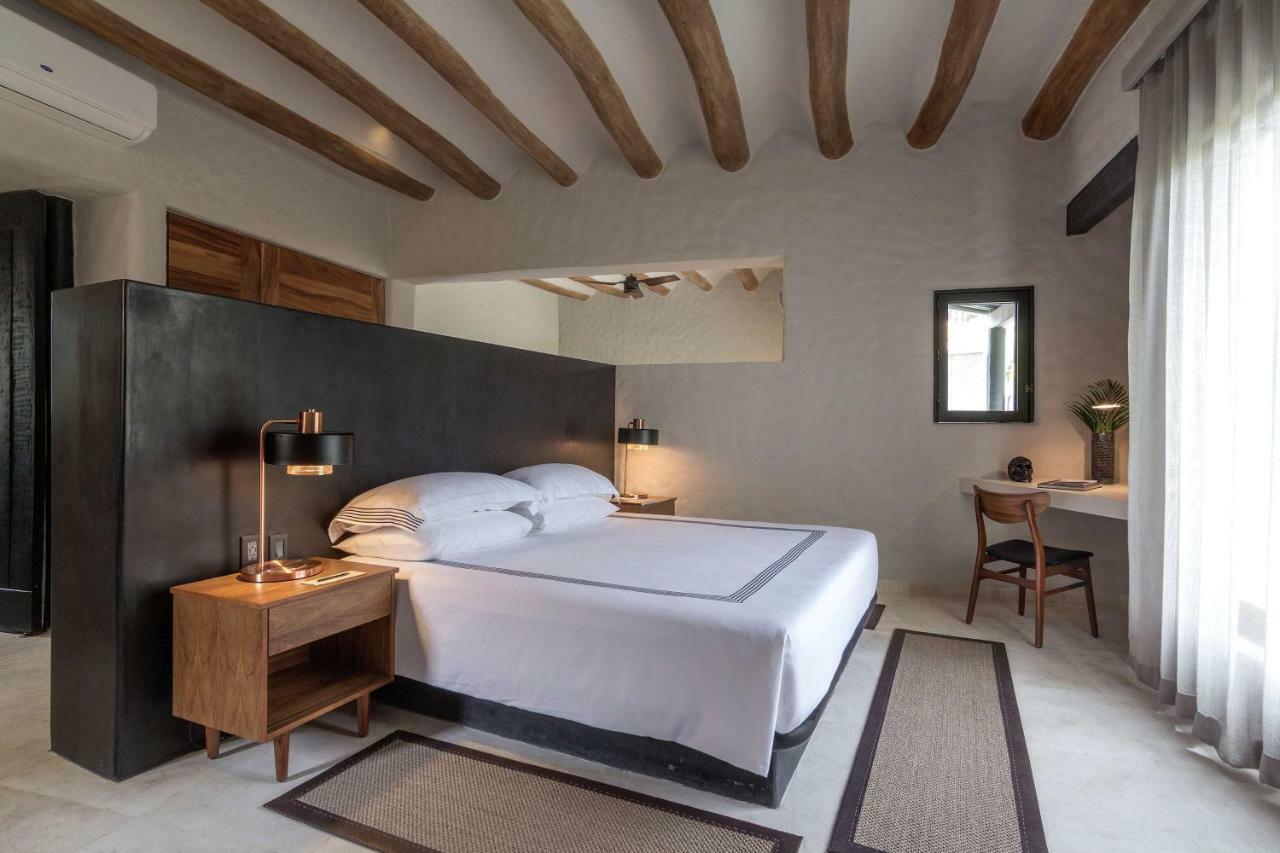 Suite with Plunge Pool,1273756426:JPEG