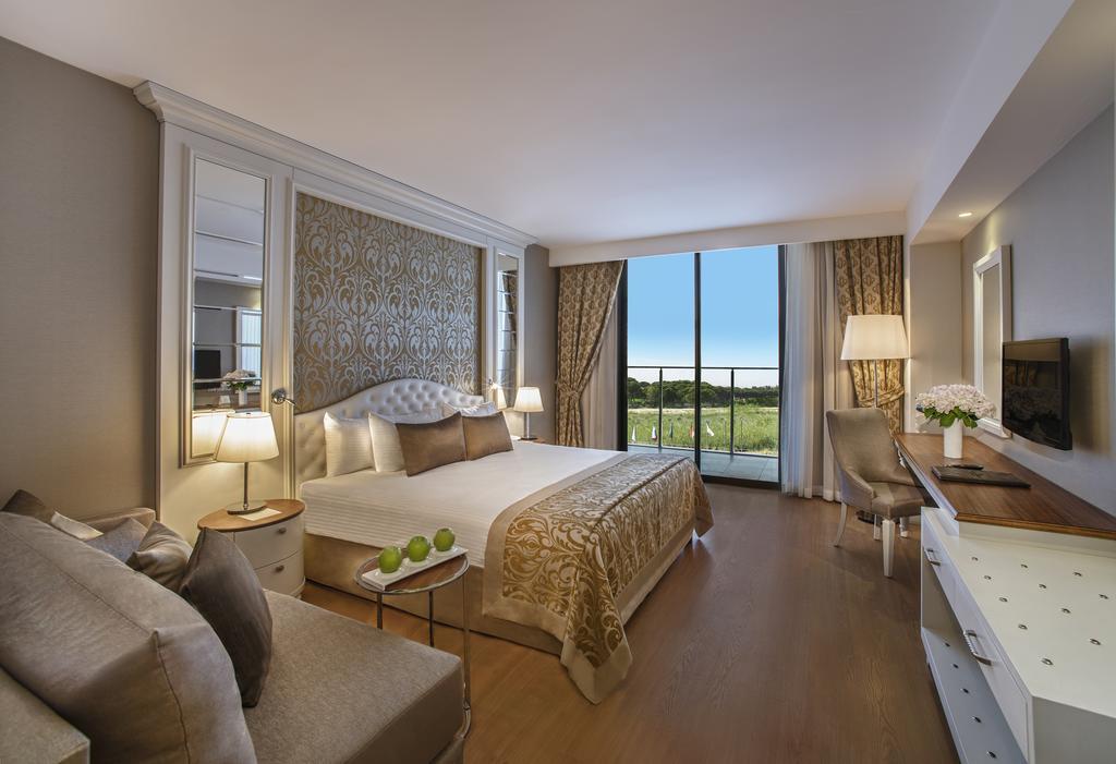 Standard Room with Land View