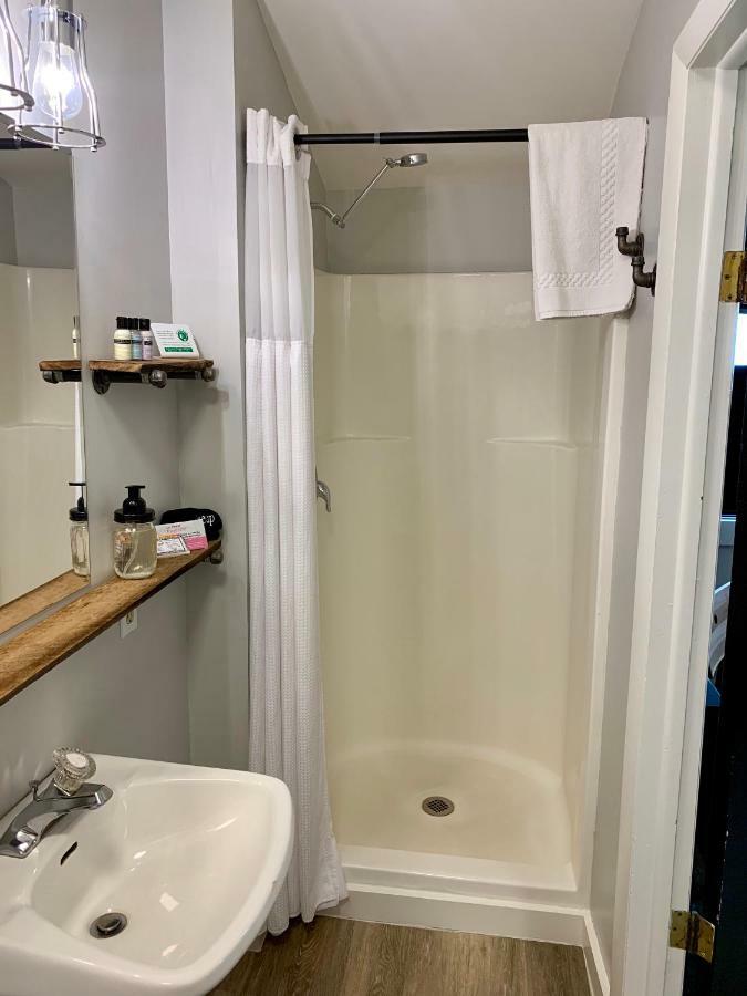 Standard Queen Room,830226092:JPEG