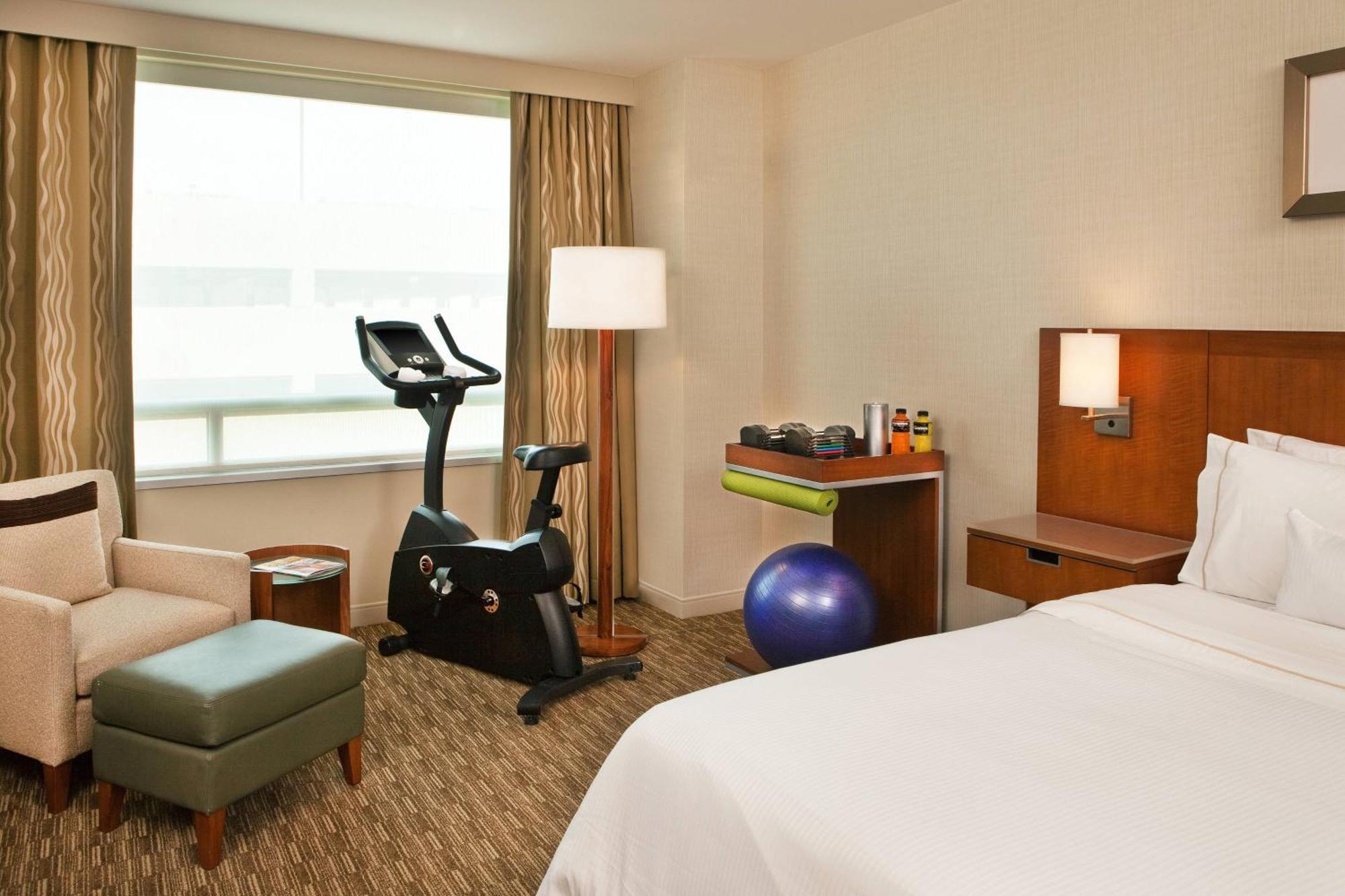 Workout Room,1742700758:JPEG