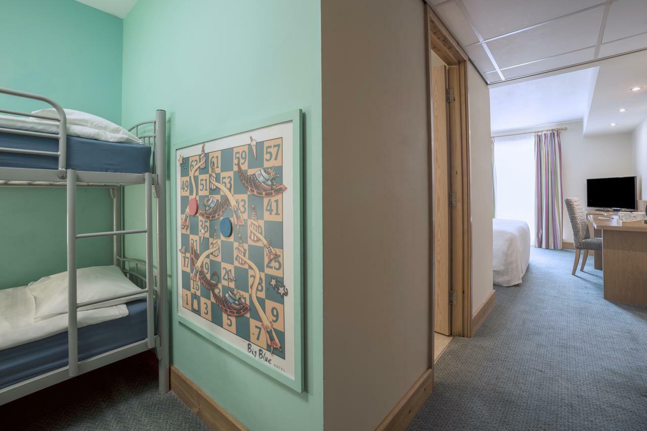 Family Room (2 Adults + 2 Children),917300260:JPEG