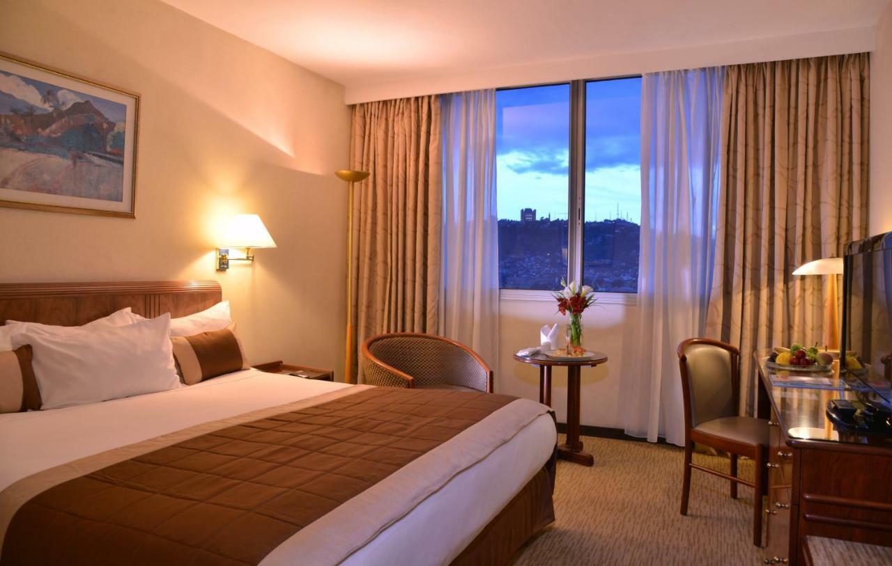 King Room with Lake View