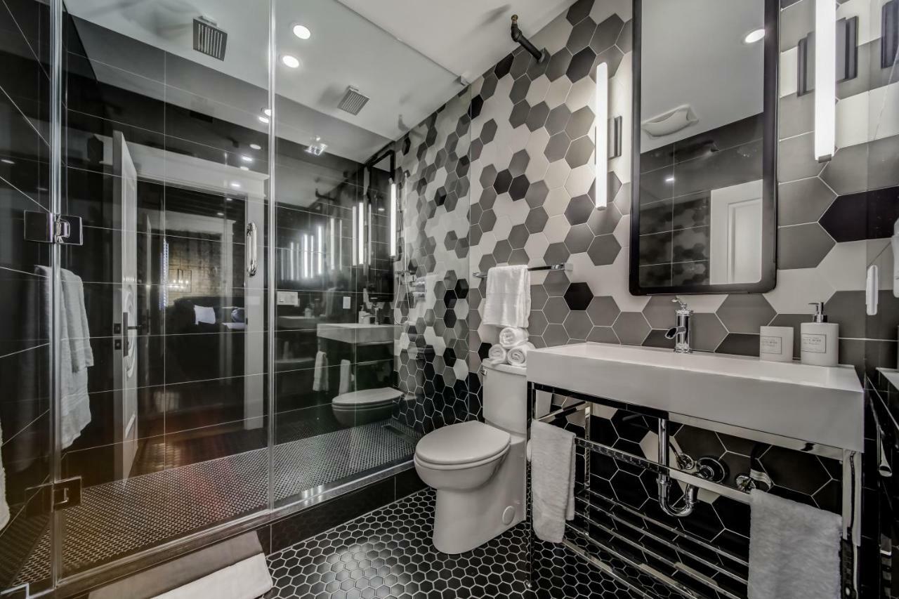 Queen Suite,903502180:JPEG