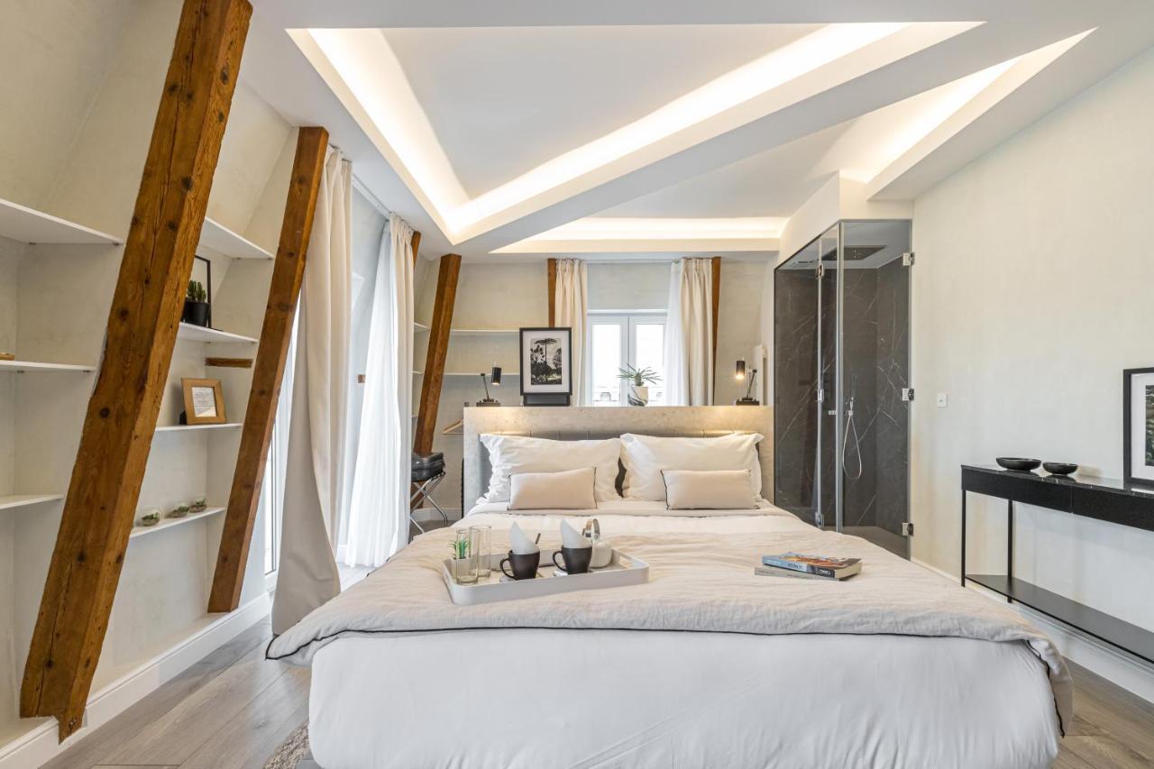 Deluxe Double Room,943741762:JPEG