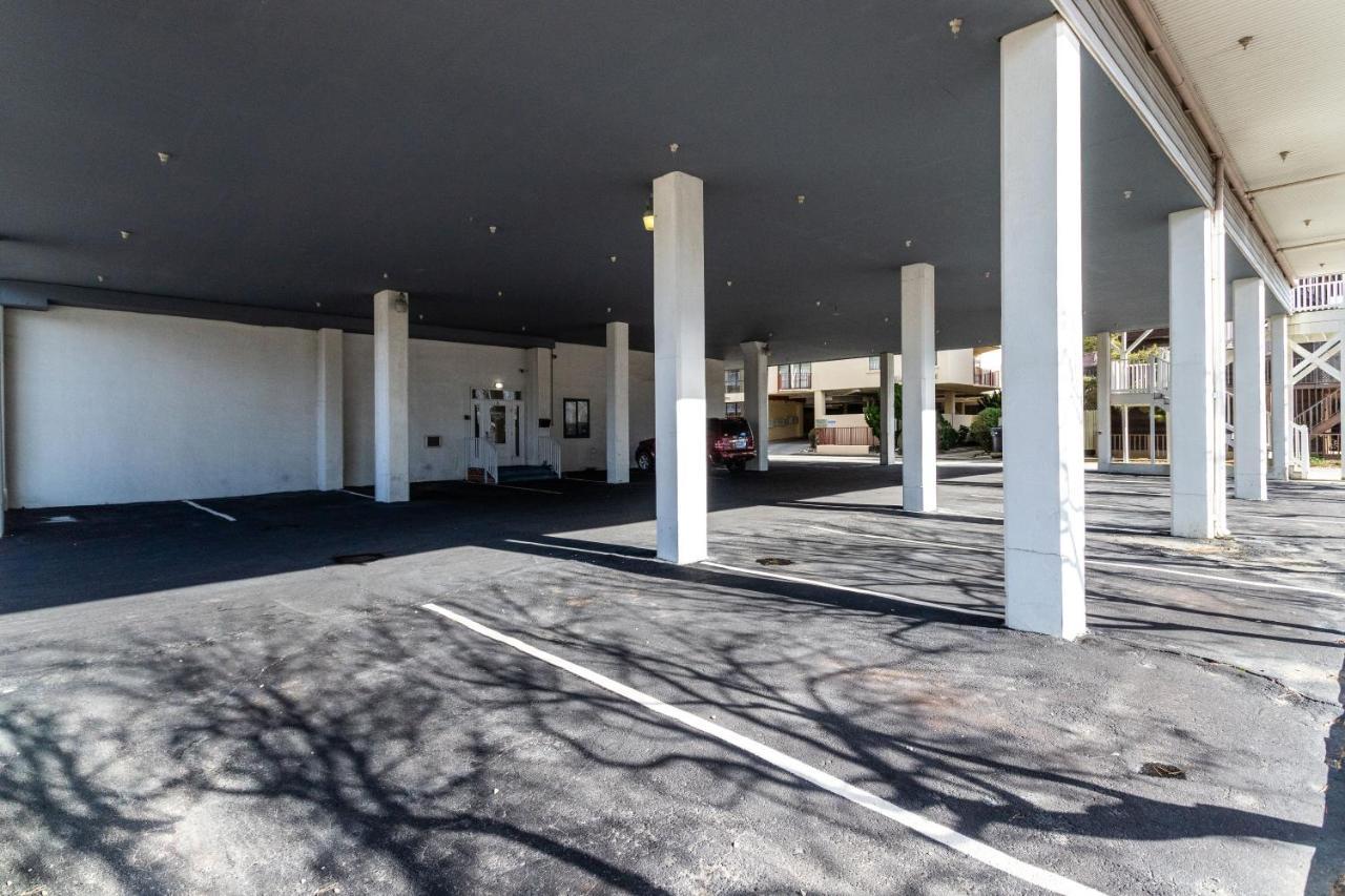 Deluxe Suite,974899795:JPEG