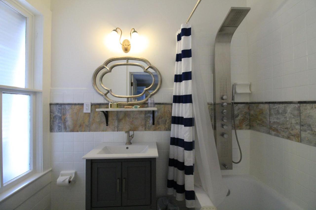 Grand River View Suite,1196131585:JPEG