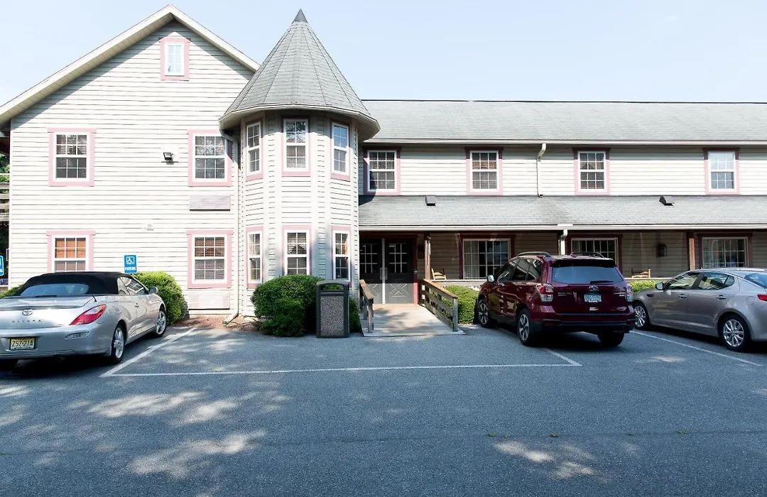 The Country Inn Of Lancaster-1