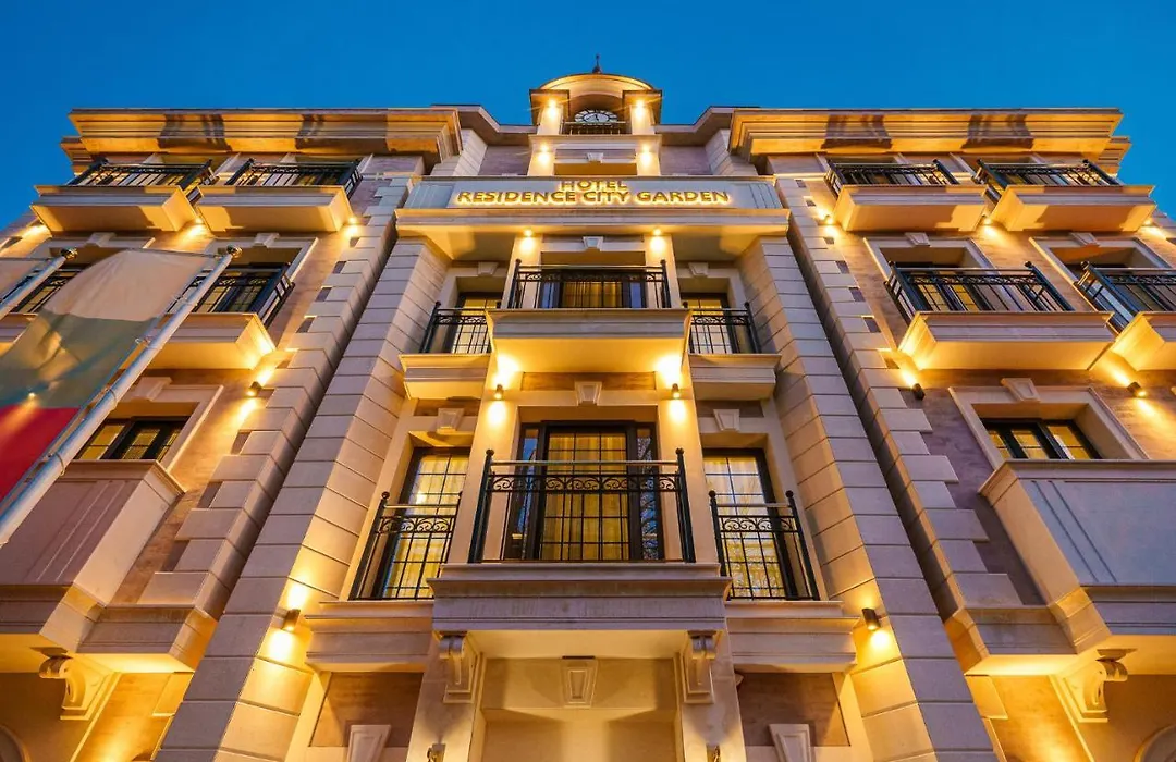 Residence City Garden: Excellence-Awarded Five-Star Urban Retreat-1