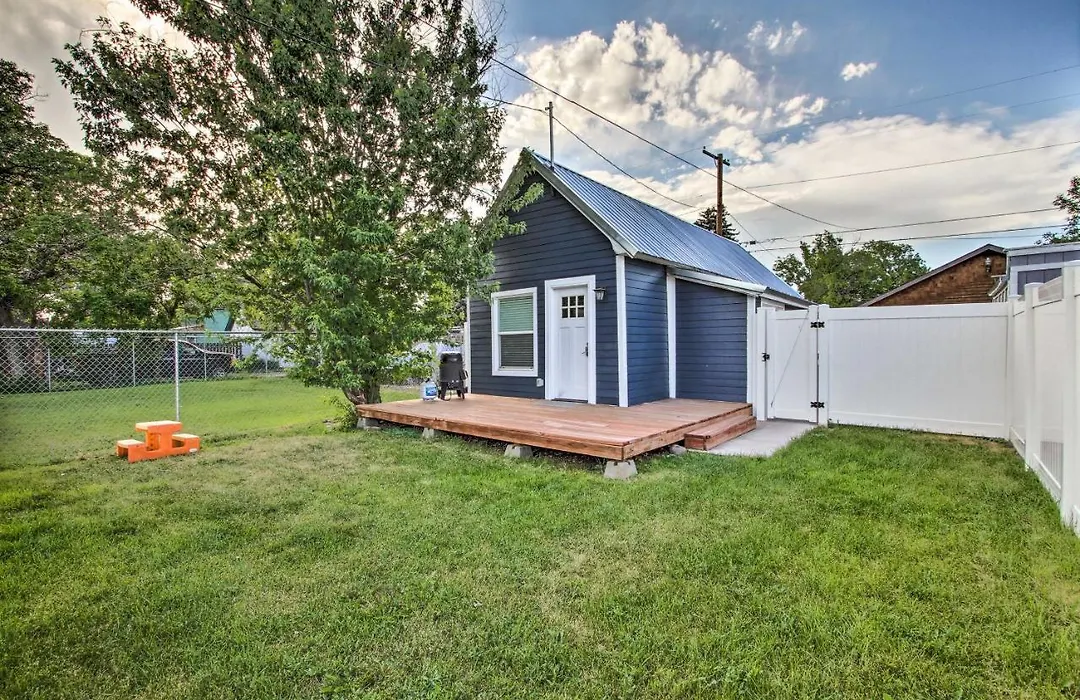 Cozy Great Falls Retreat Near Golfing And Hiking!-1