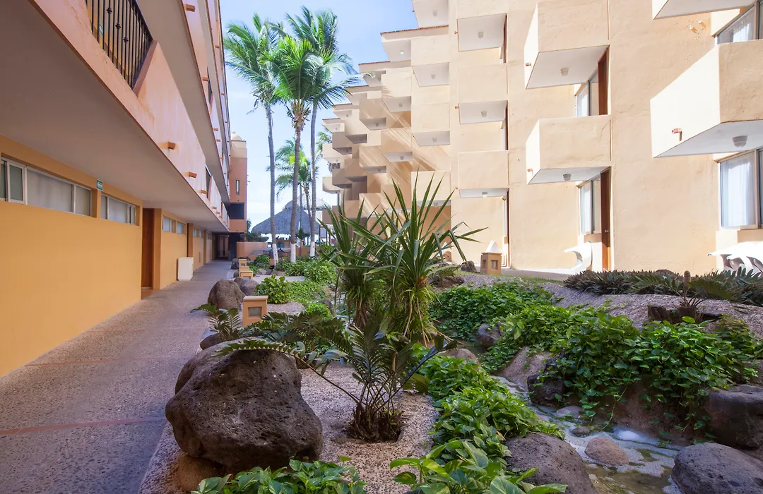 Costa De Oro Beach Hotel-1