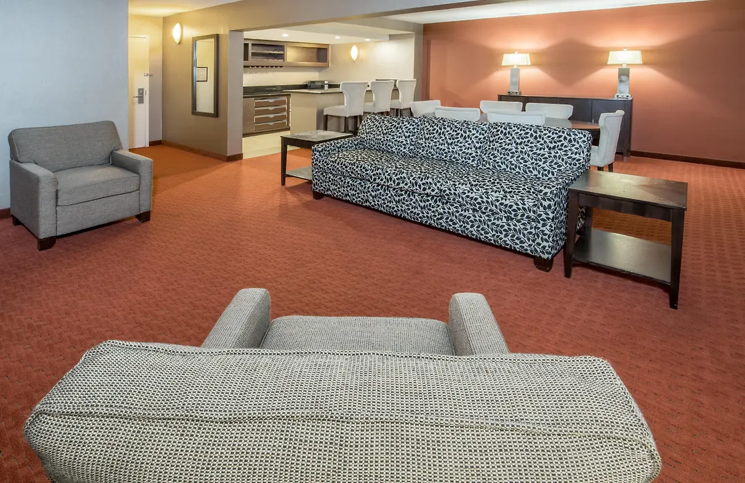 Wyndham Sacramento-1