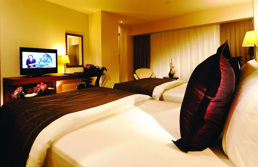 Crowne Plaza Istanbul Harbiye By Ihg-1