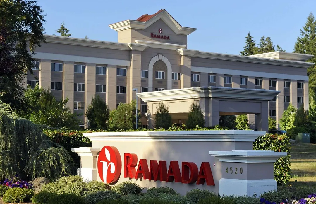 Ramada By Wyndham Olympia-1