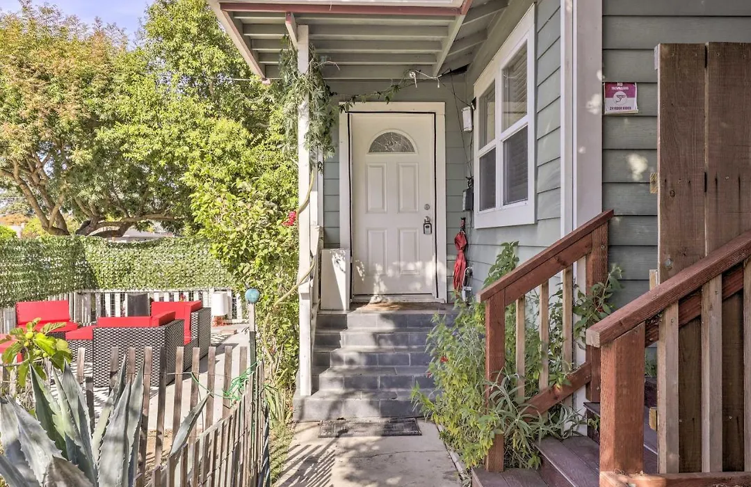 Peaceful Petaluma Getaway W/ Deck + Grill!-1