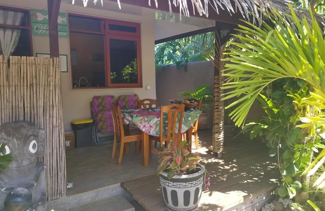 Tiki House-1