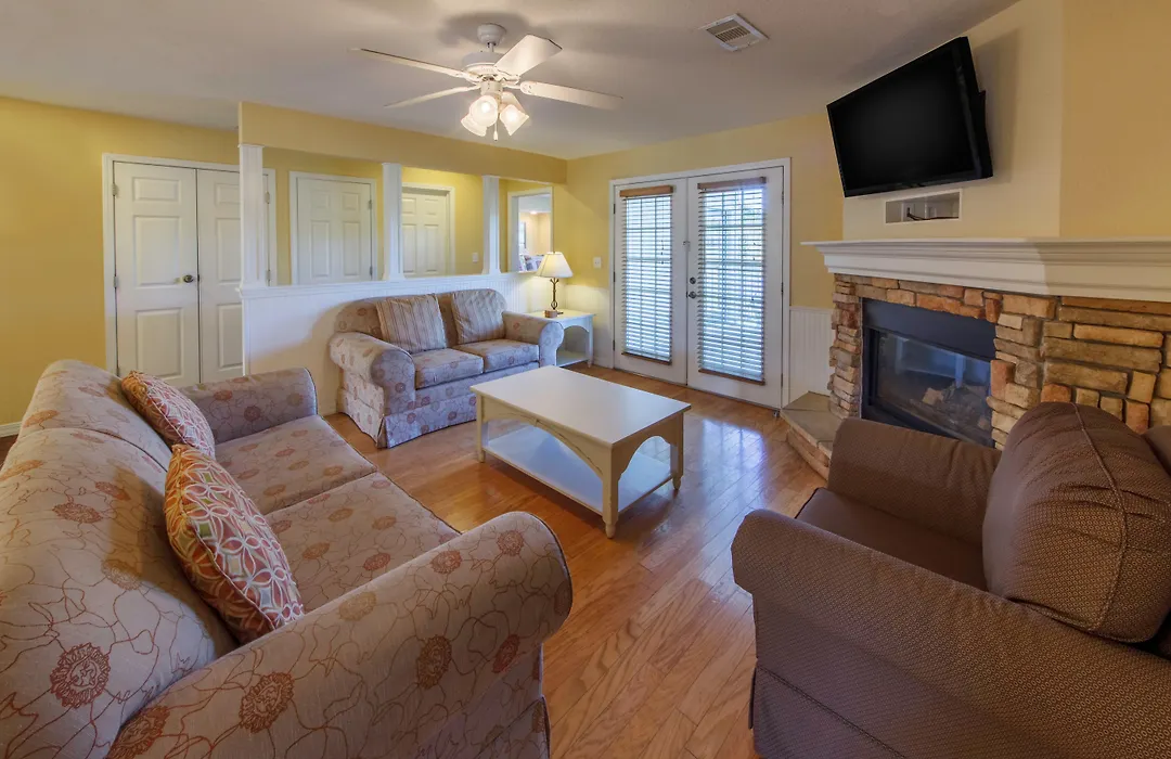 Holiday Inn Club Vacations Piney Shores Resort At Lake Conroe-1