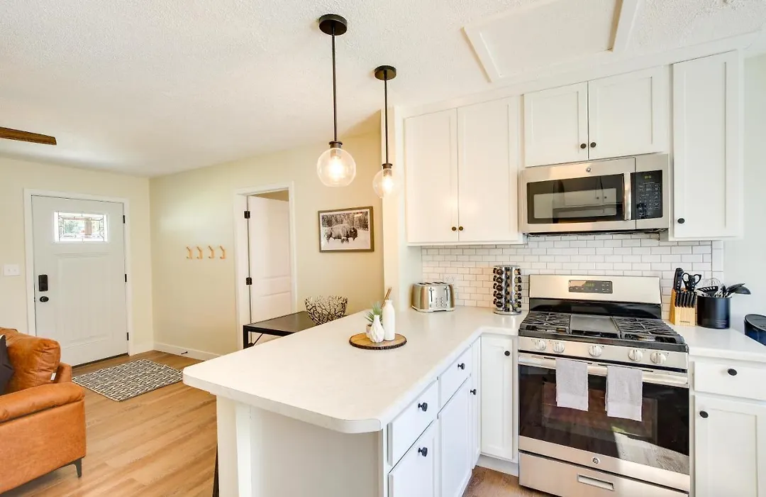 Modern Rapid City Home About 3 Mi To Dinosaur Park!-1