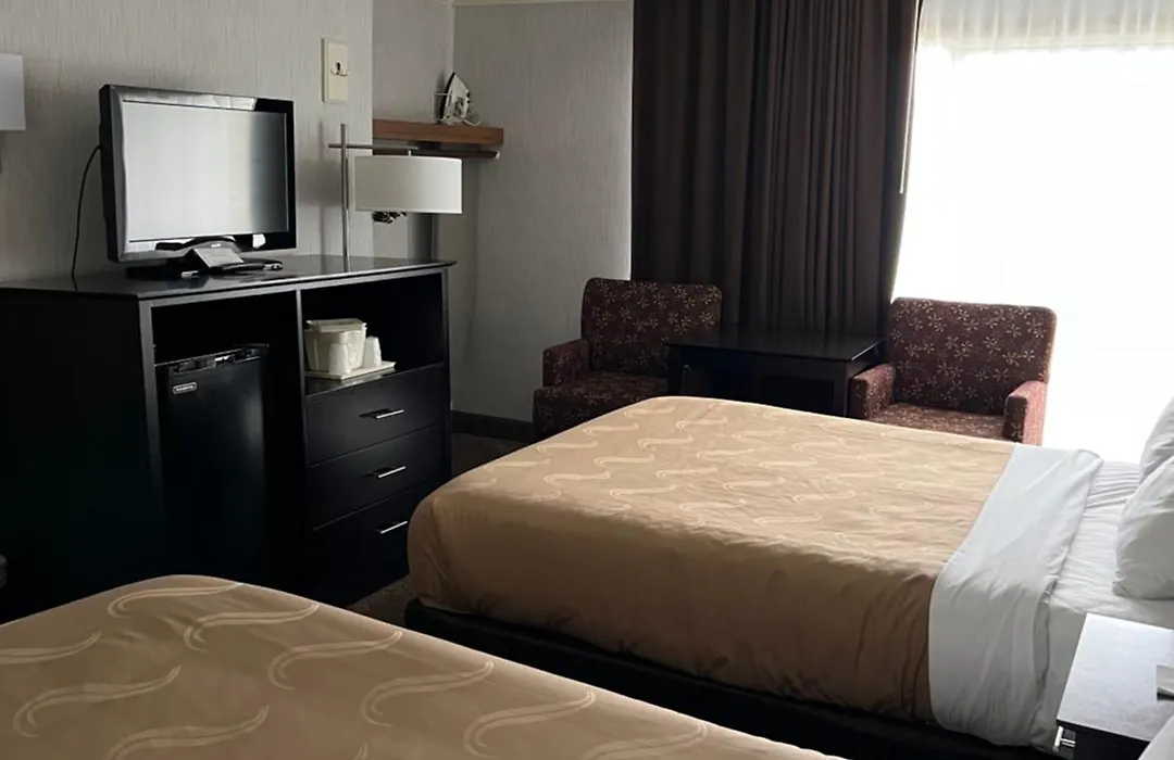 Quality Inn Lakefront-1