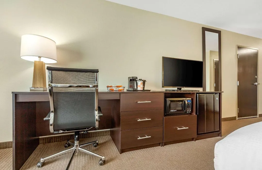 Sleep Inn & Suites Lincoln University Area-1