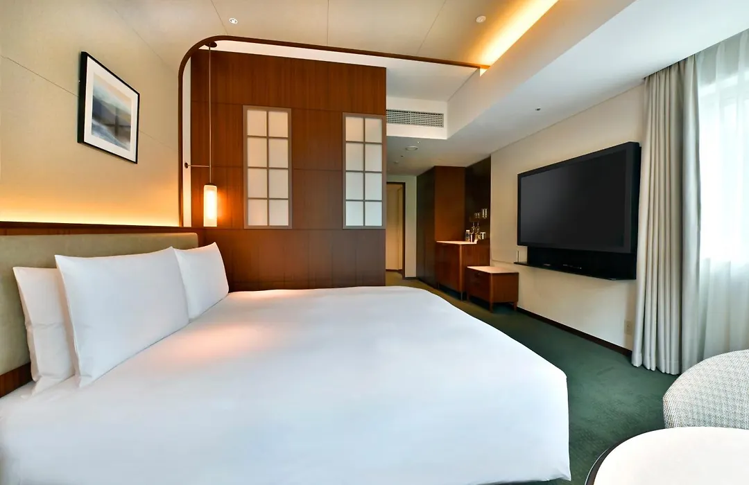 Marunouchi Hotel-1
