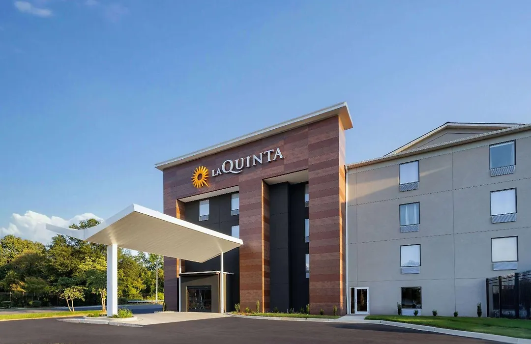 La Quinta Inn & Suites By Wyndham Memphis I-240-1