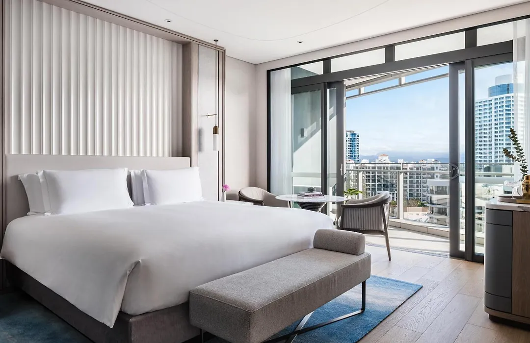 The Langham, Gold Coast And Jewel Residences-1