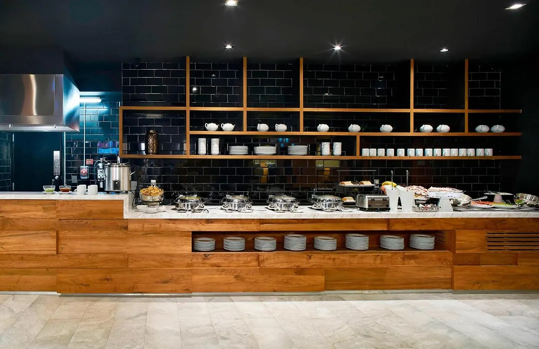 Courtyard By Marriott Mexico City Toreo-1