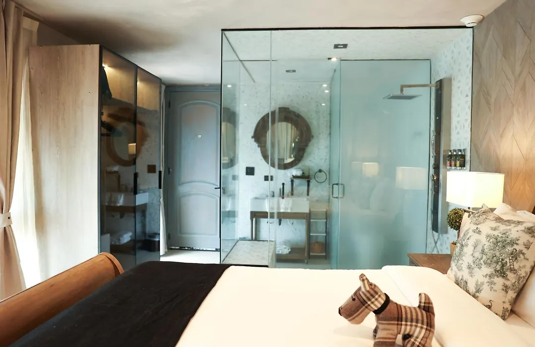 O:Live Boutique Hotel, A Small Luxury Hotel Of The World (Adults Only)-1