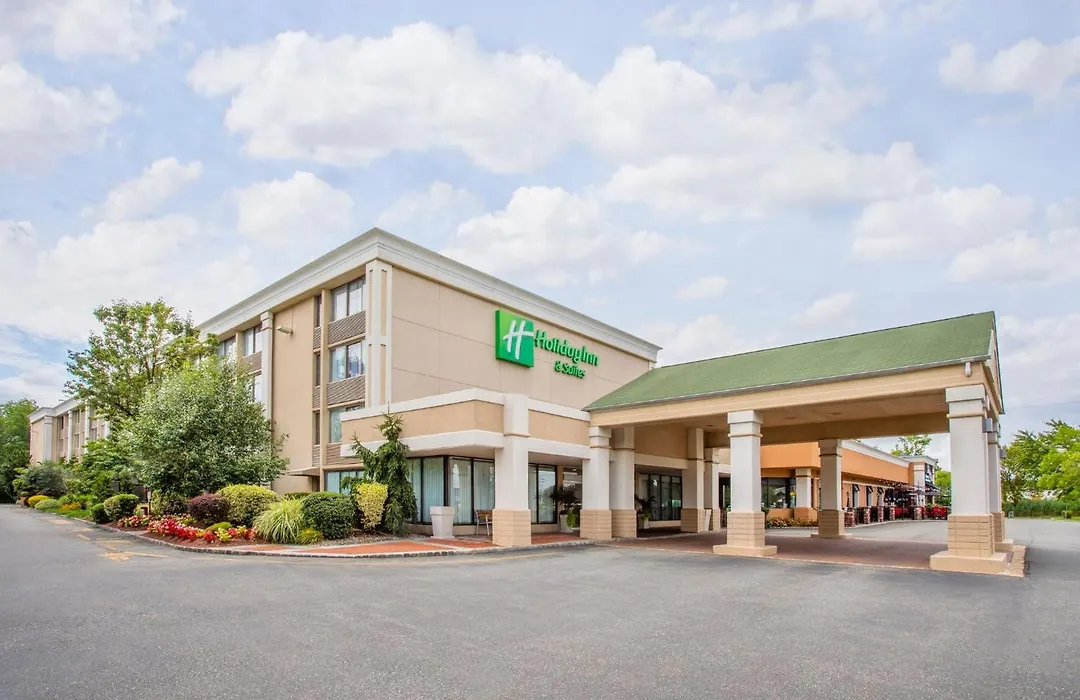 Holiday Inn & Suites Parsippany Fairfield By Ihg-1