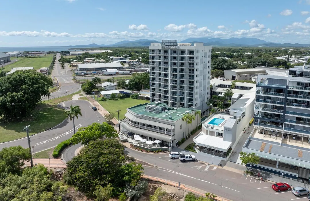 Oaks Townsville Hotel-1