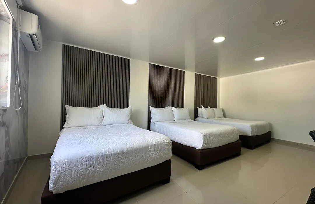 Apartahotel Plaza-1