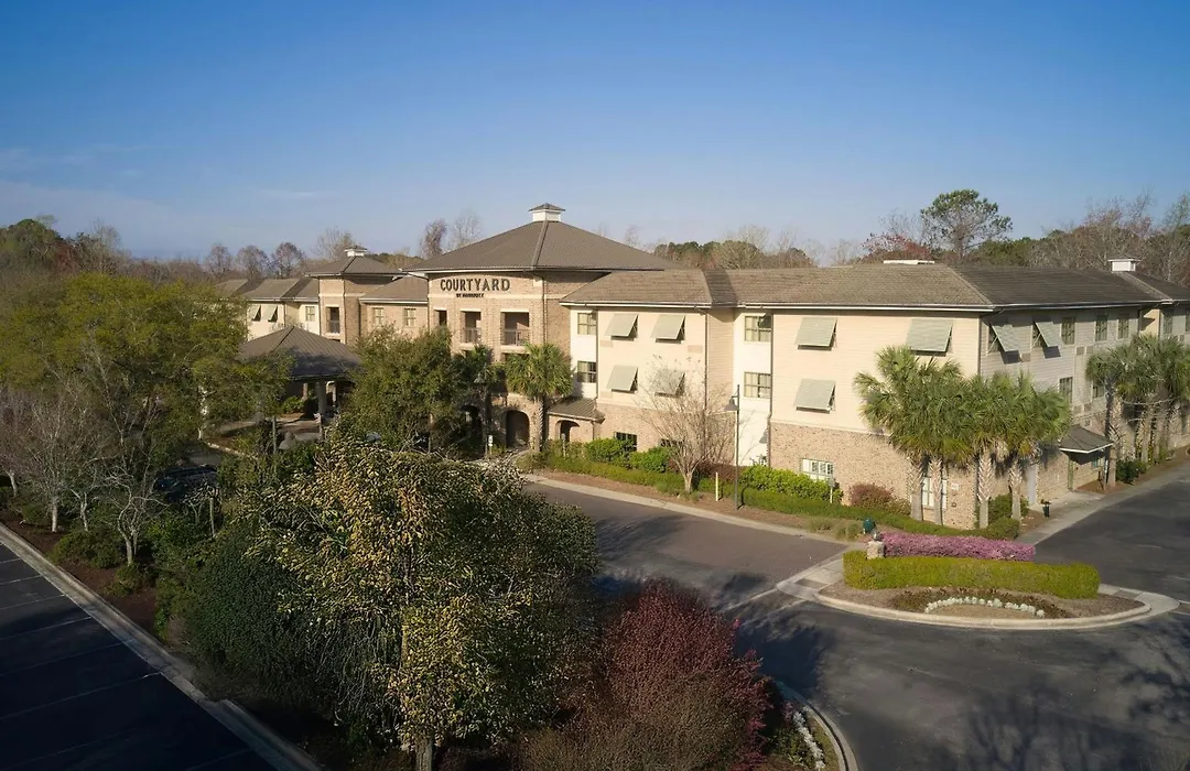 Courtyard Charleston Mount Pleasant-1