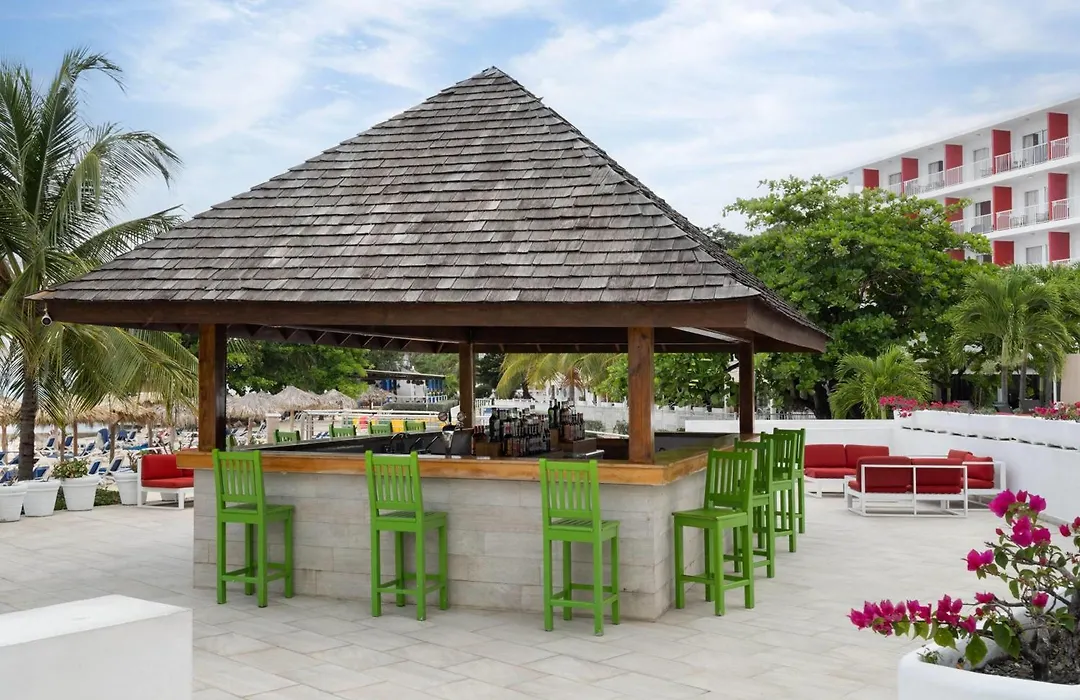 Grand Decameron Cornwall Beach, A Trademark All-Inclusive Resort-1