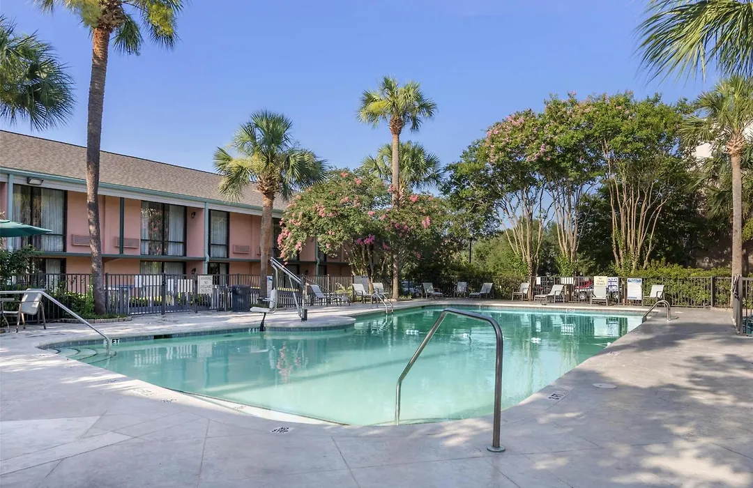 Best Western Charleston Inn-1