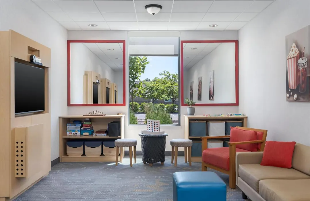 Home2 Suites By Hilton Idaho Falls-1