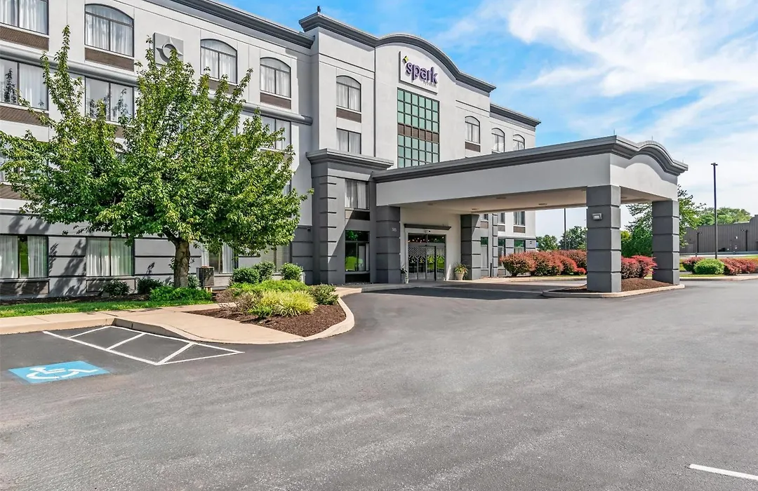 Spark By Hilton Mechanicsburg-1